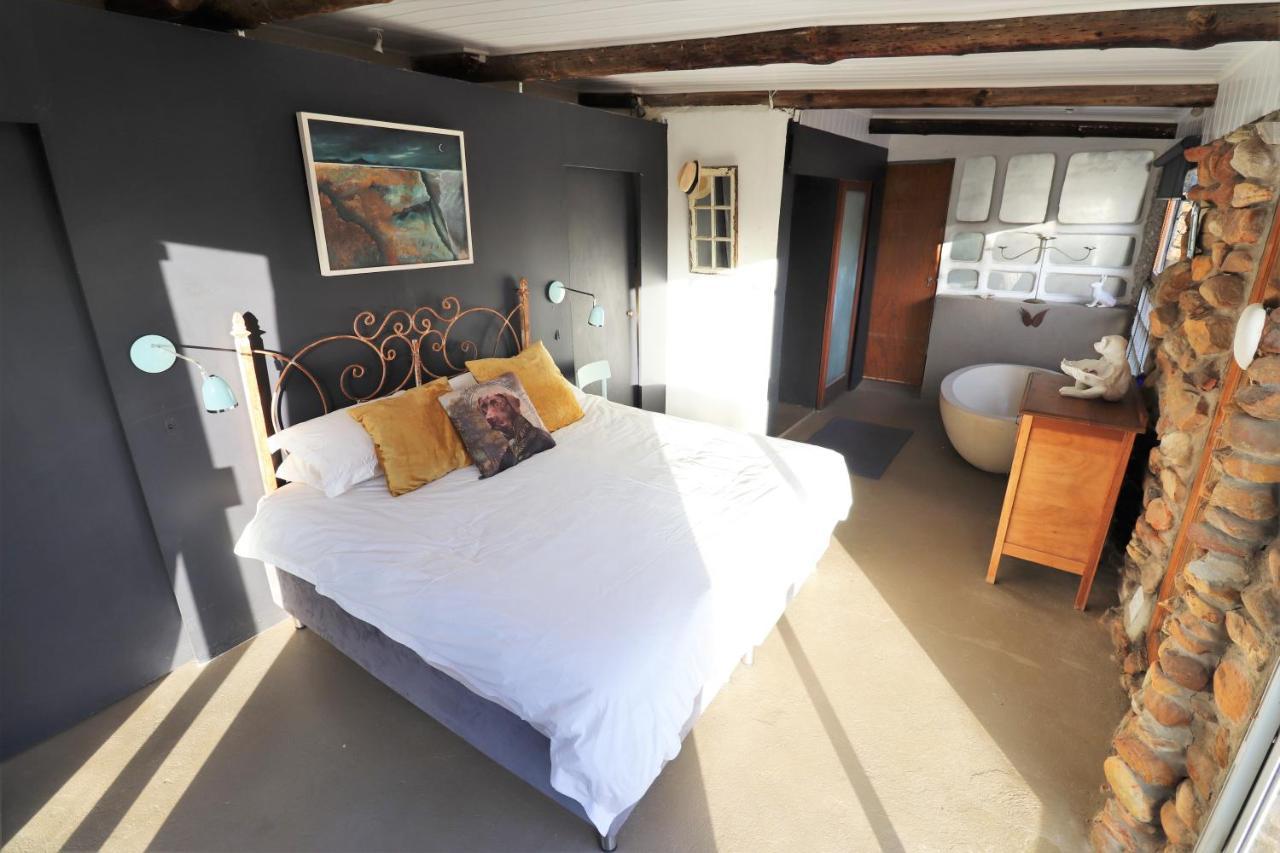 The Riverstone - Romantic Hideaway By The River - Loadshedding Free! Napier 외부 사진